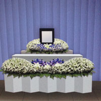 家族葬４５花祭壇 04